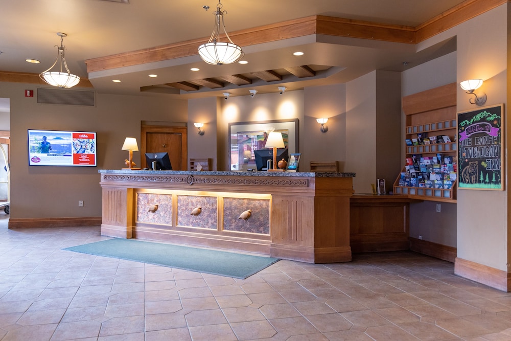 Banff Ptarmigan Inn 11/64