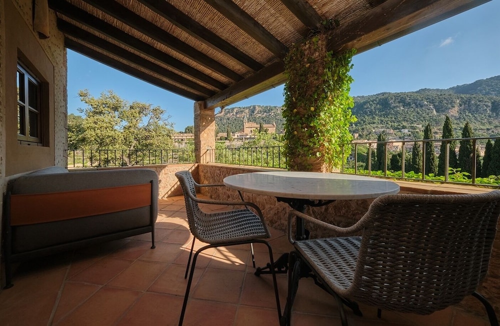 Valldemossa Hotel Restaurant 38/52