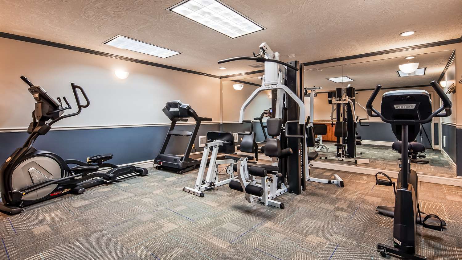 Best Western Pier Point Inn 13/22