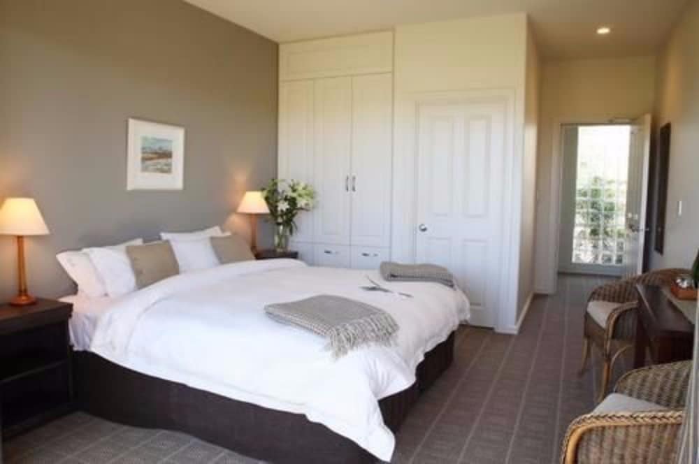 Lime Tree Lodge 12/50