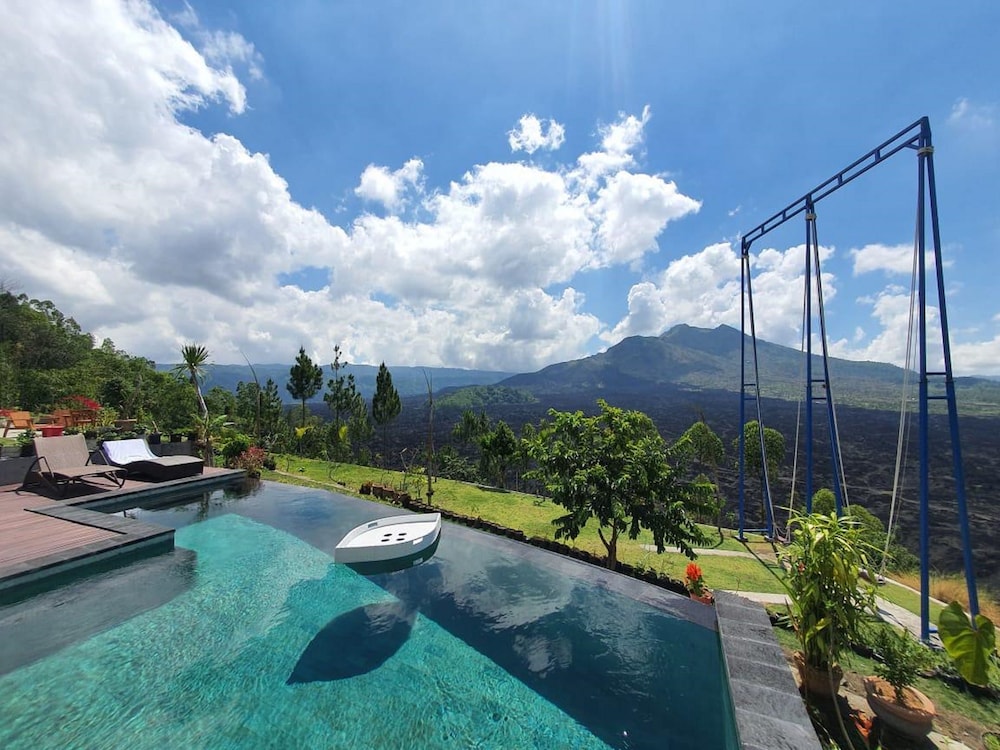 Sari Sky Villa 37/50