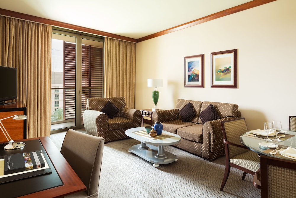 فندق الفيصلية(Mandarin Oriental Al Faisaliah Riyadh) 66/100