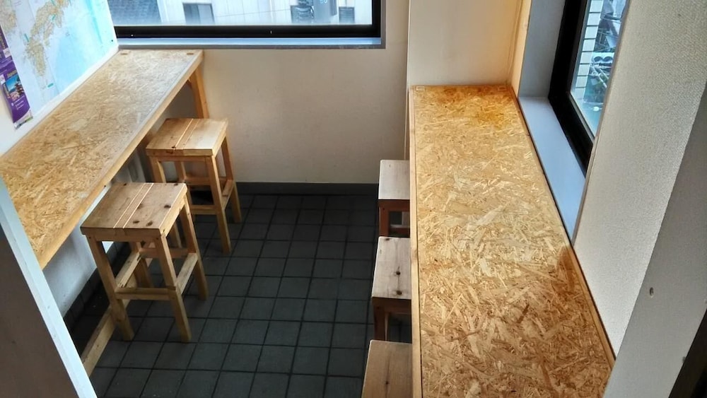 Baseinn Komagome Tokyo 33/33