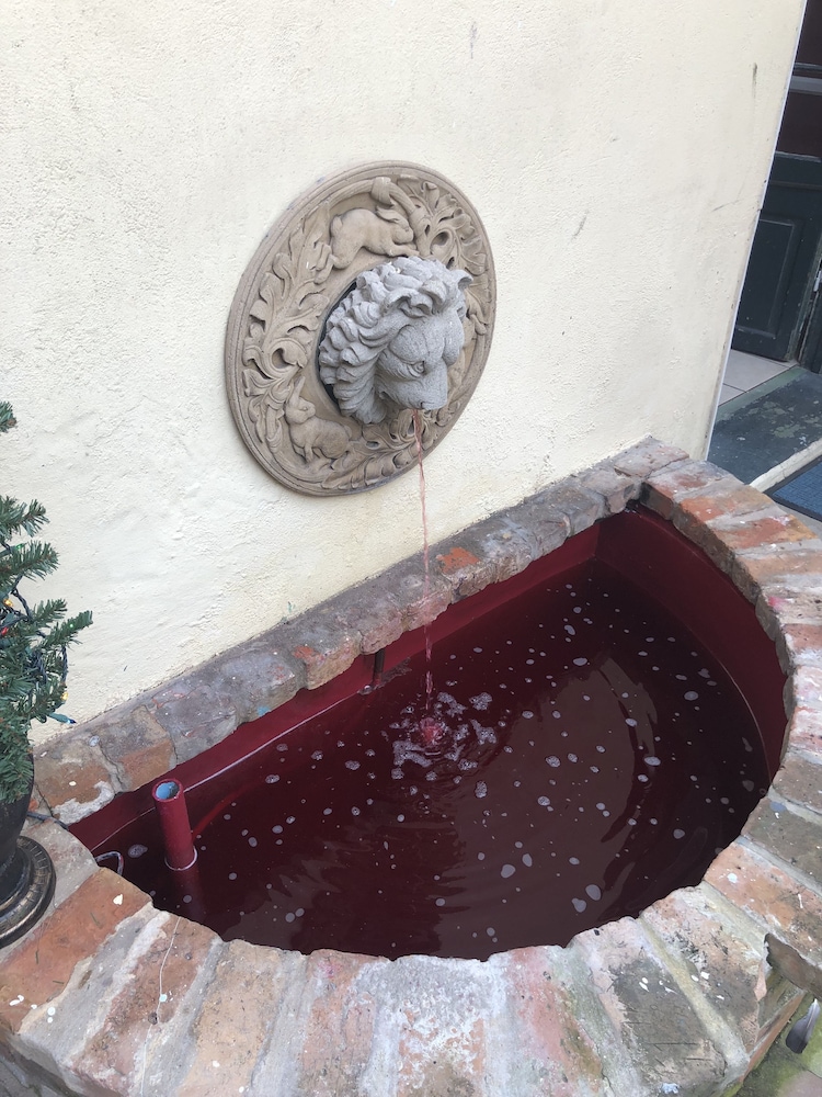 Haunted Hotel New Orleans 12/12