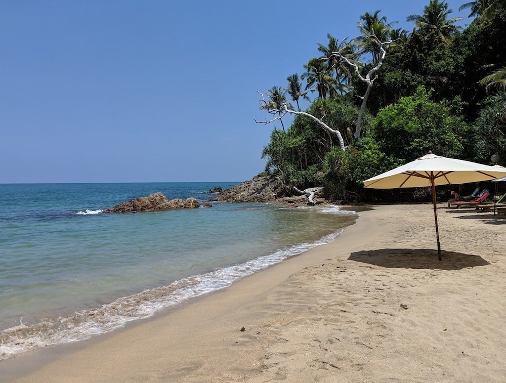 The Narima Bungalow Resort 30/45