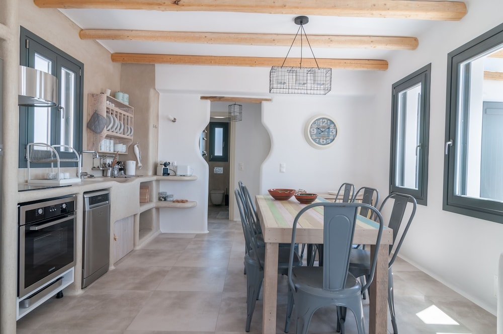 Mikri Villas 26/49