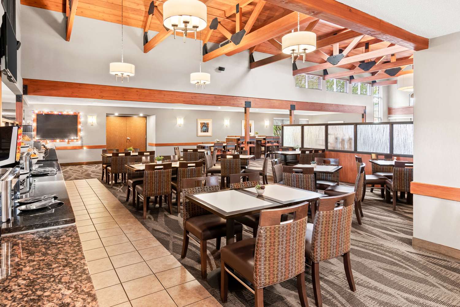 restaurant cafeteria