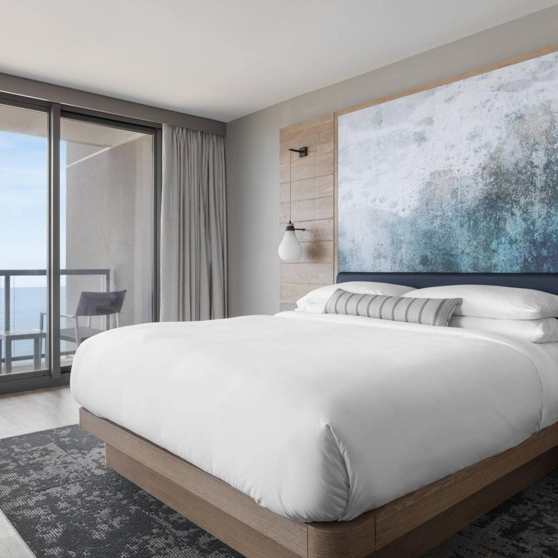 Room, King Bed, Ocean Front, Balcony