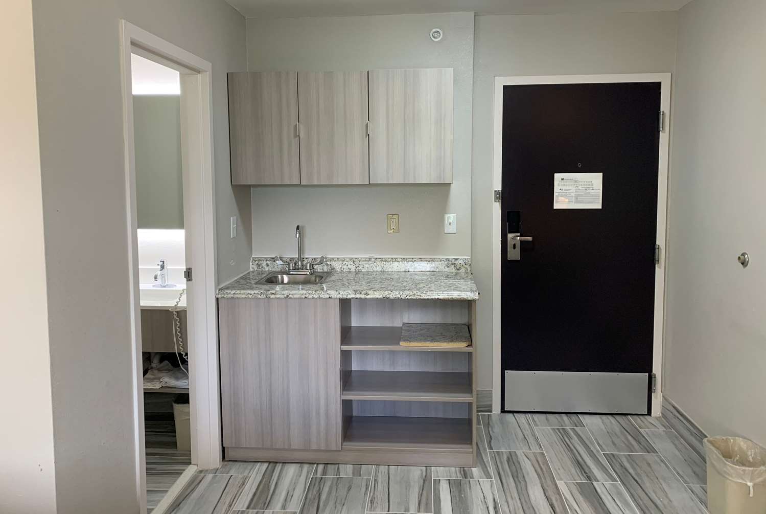 Microtel Inn & Suites by Wyndham Charlotte Airport 4/28