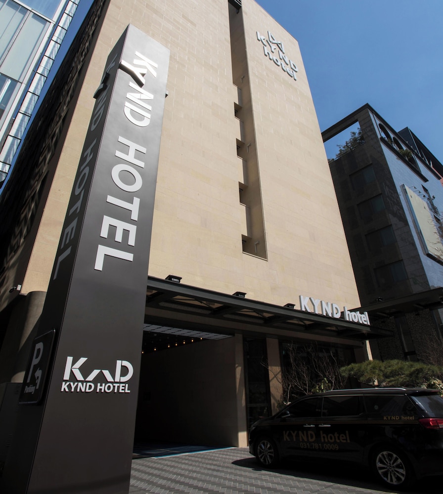 KYND HOTEL 3/50