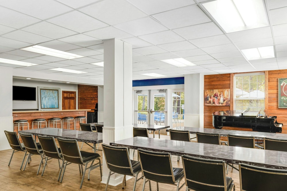 Marriott S Manor Club At Ford S Colony 25/50