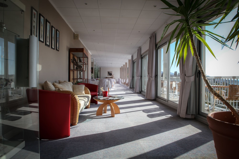 Hotel Roc E Mare 27/43