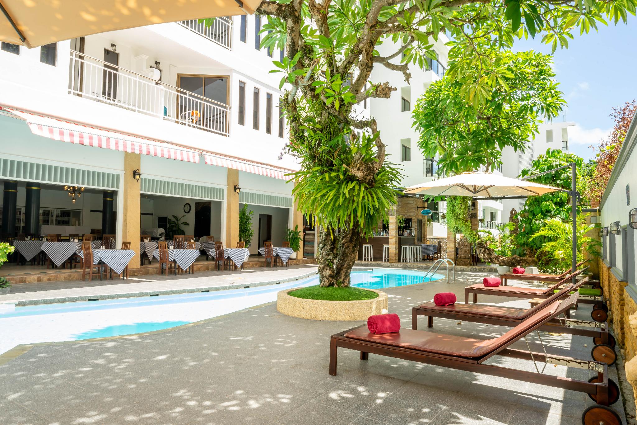 La Vintage Resort