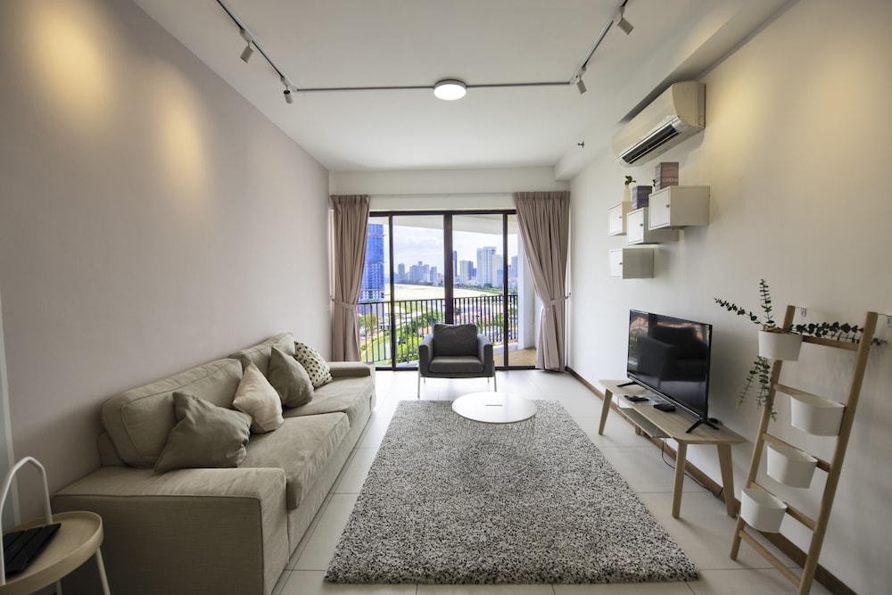The Landmark Studio Suite 23/50