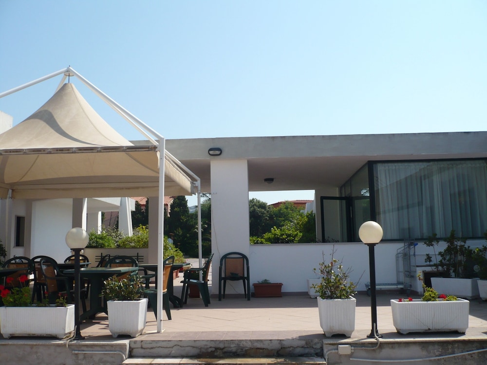 AMBROSIO LA CORTE 2/54