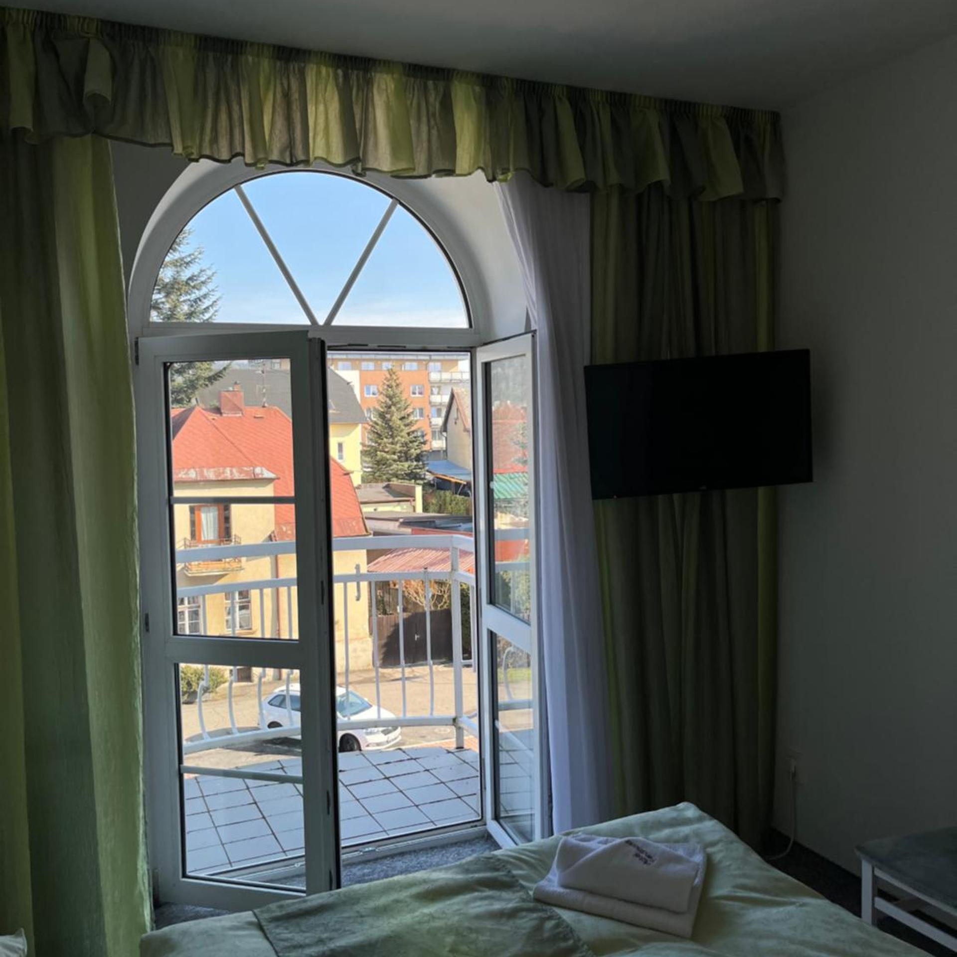 Ferdinand Hotel 33/47