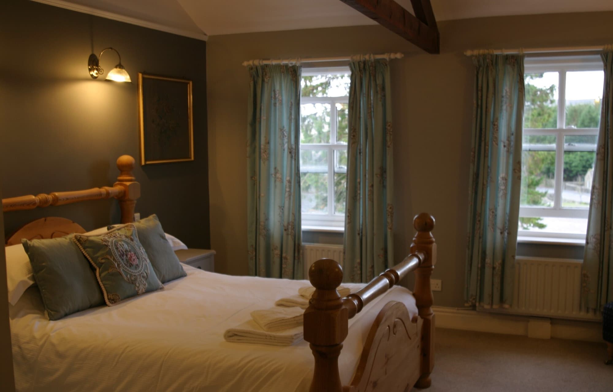 Superior, King Bed