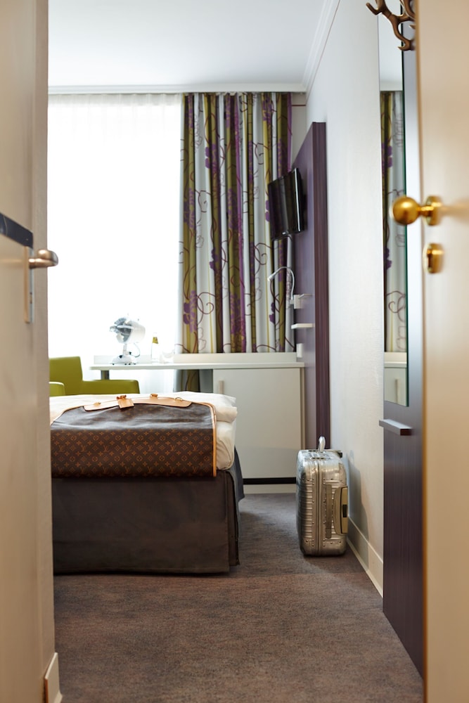 Hotel Concorde Munchen 31/49