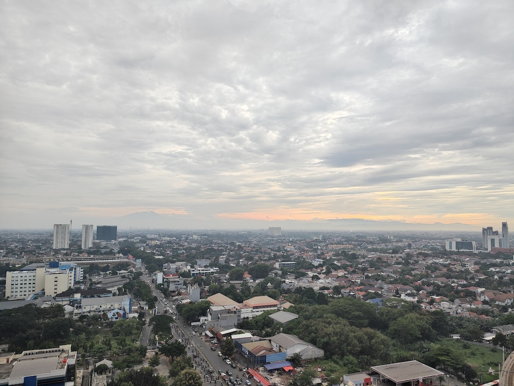 Ra Suites Simatupang 43/50