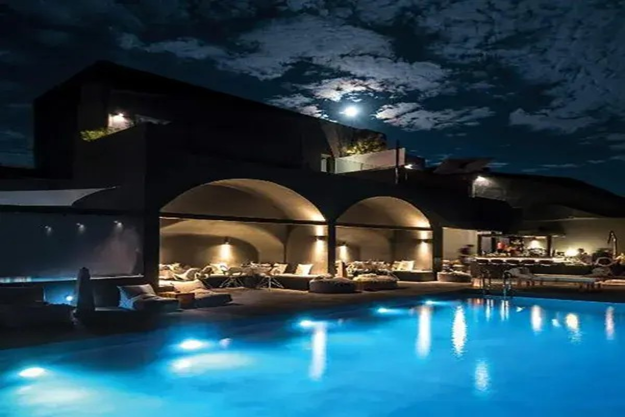 West East Suites - Adults Only in SANTORINI