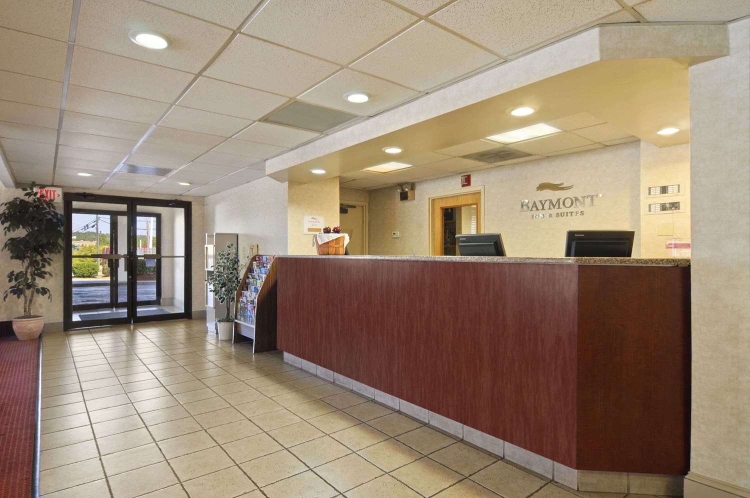 Baymont By Wyndham Macon I-75 9/27