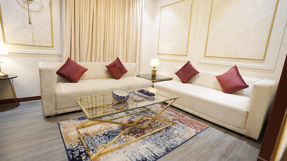 Best Western Plus Grand Hotel Multan 49/61