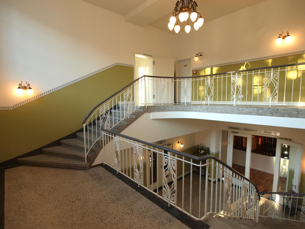 Hotel Halber Mond 3/50