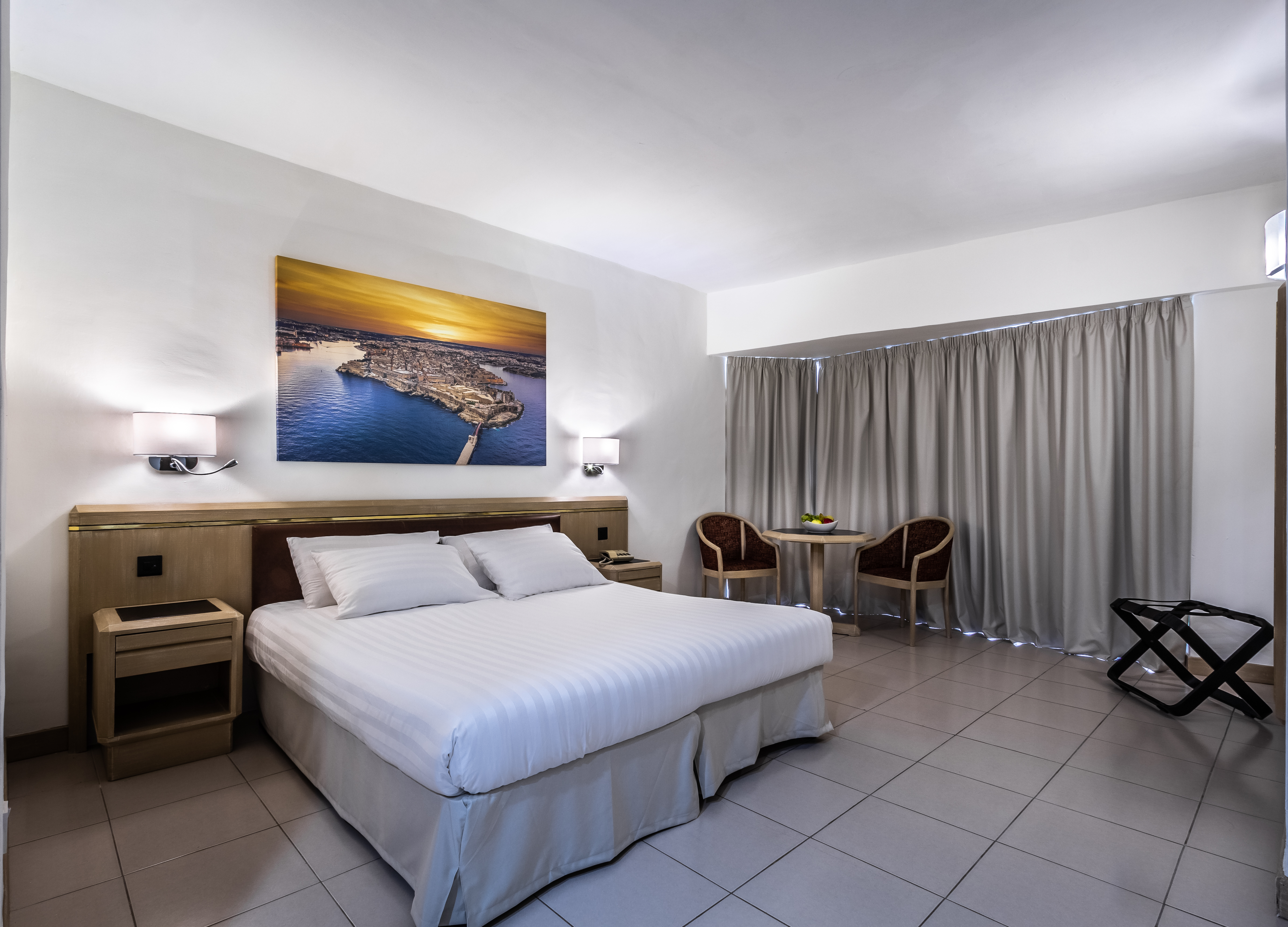 Room, Double or Twin Bed, Lateral Side Sea View
