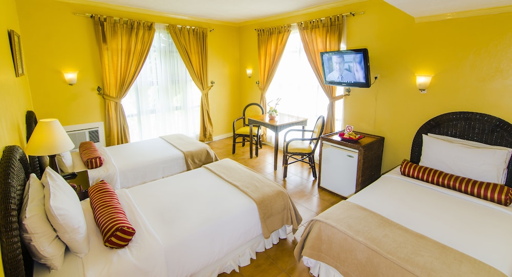 Marco Vincent Dive Resort 24/51