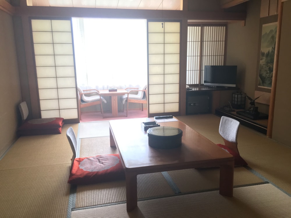 Ryokan Sansui 14/24