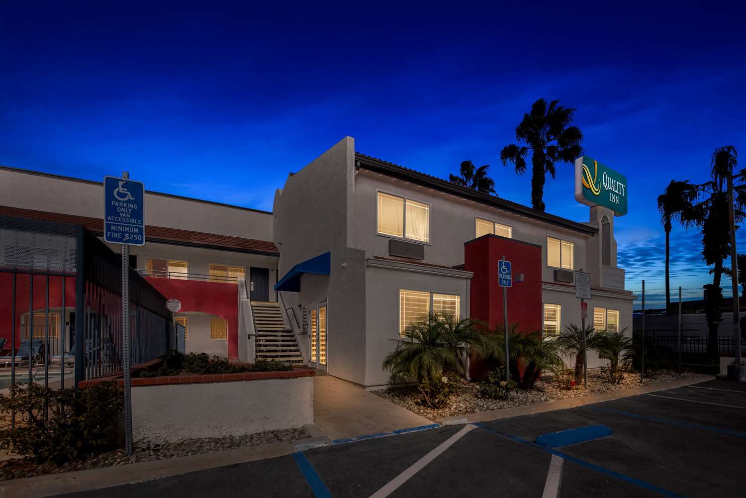 Quality Inn San Diego South - Chula Vista thumb 4