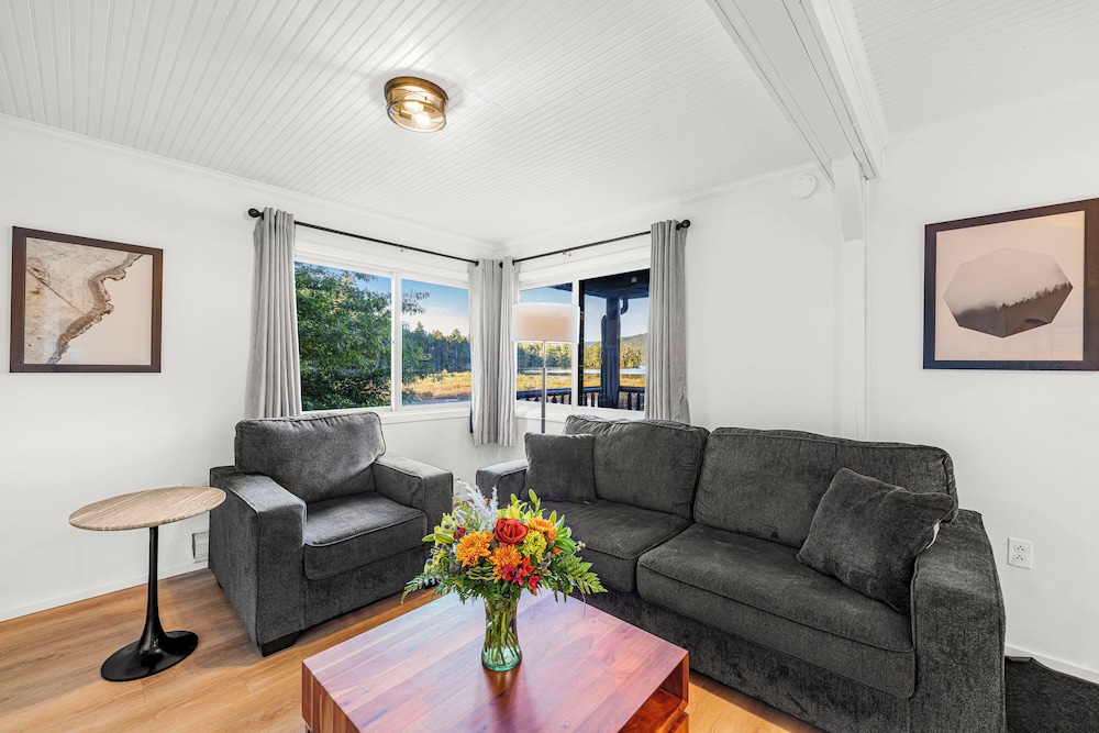 Placid Bay Hotel 23/50