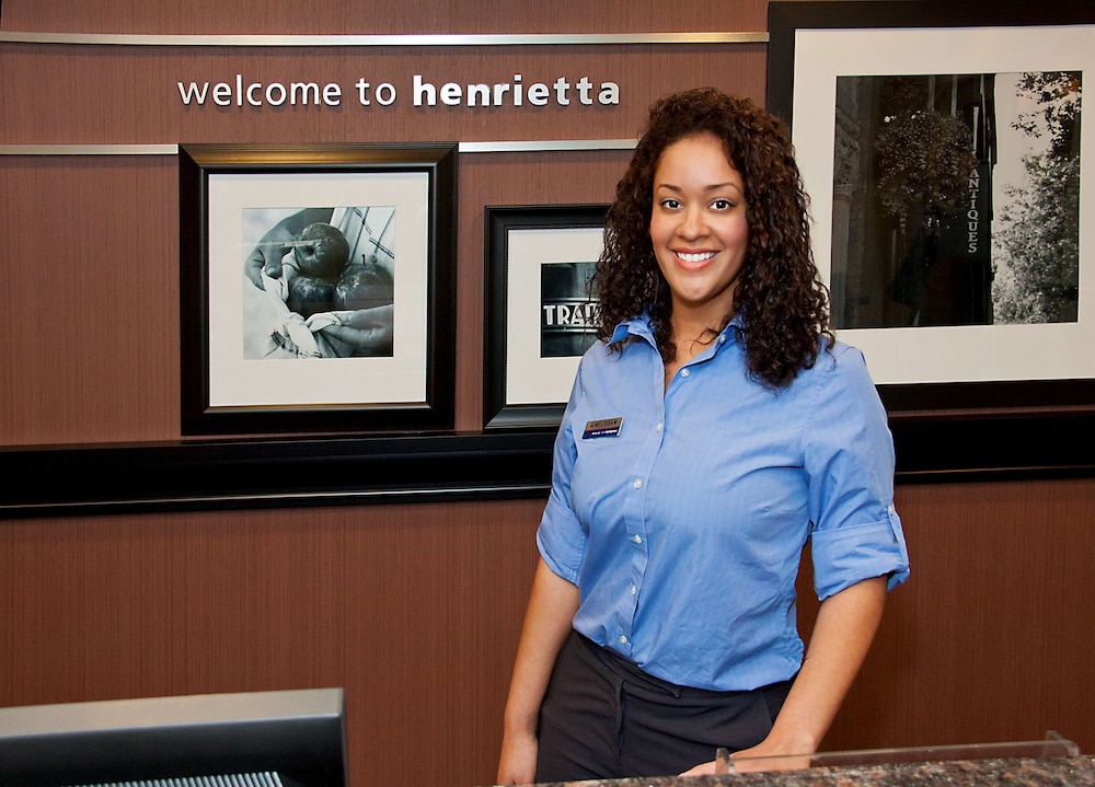 Hampton Inn And Suites Rochester/Henrietta 12/60
