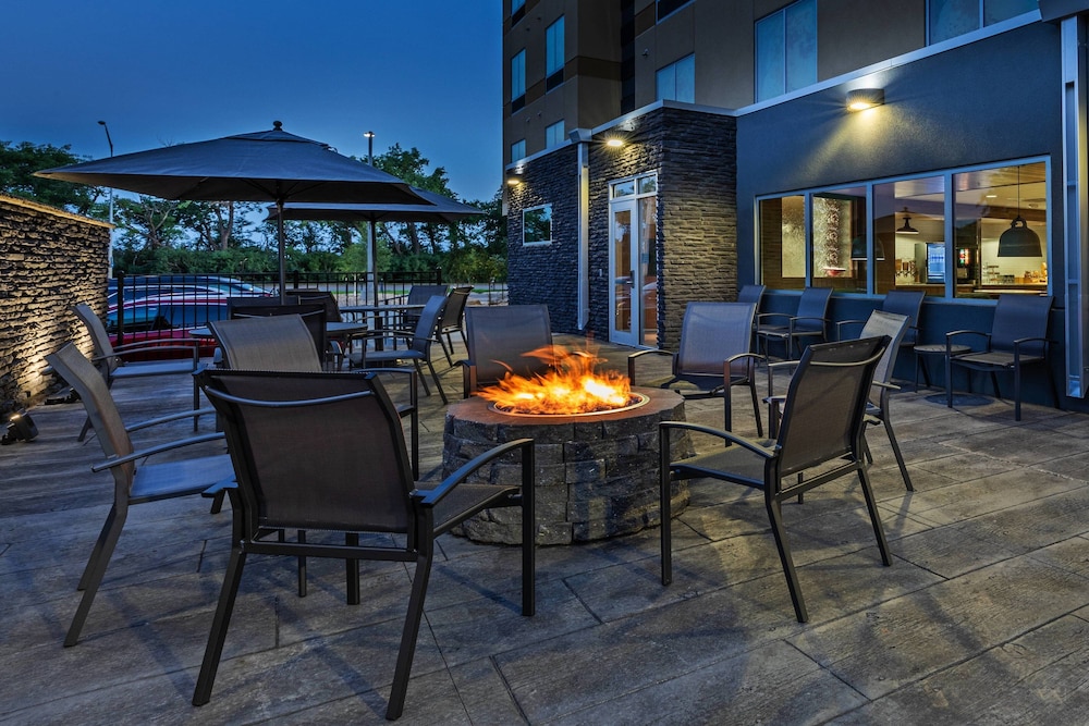Fairfield Inn & Suites by Marriott Aberdeen 32/38