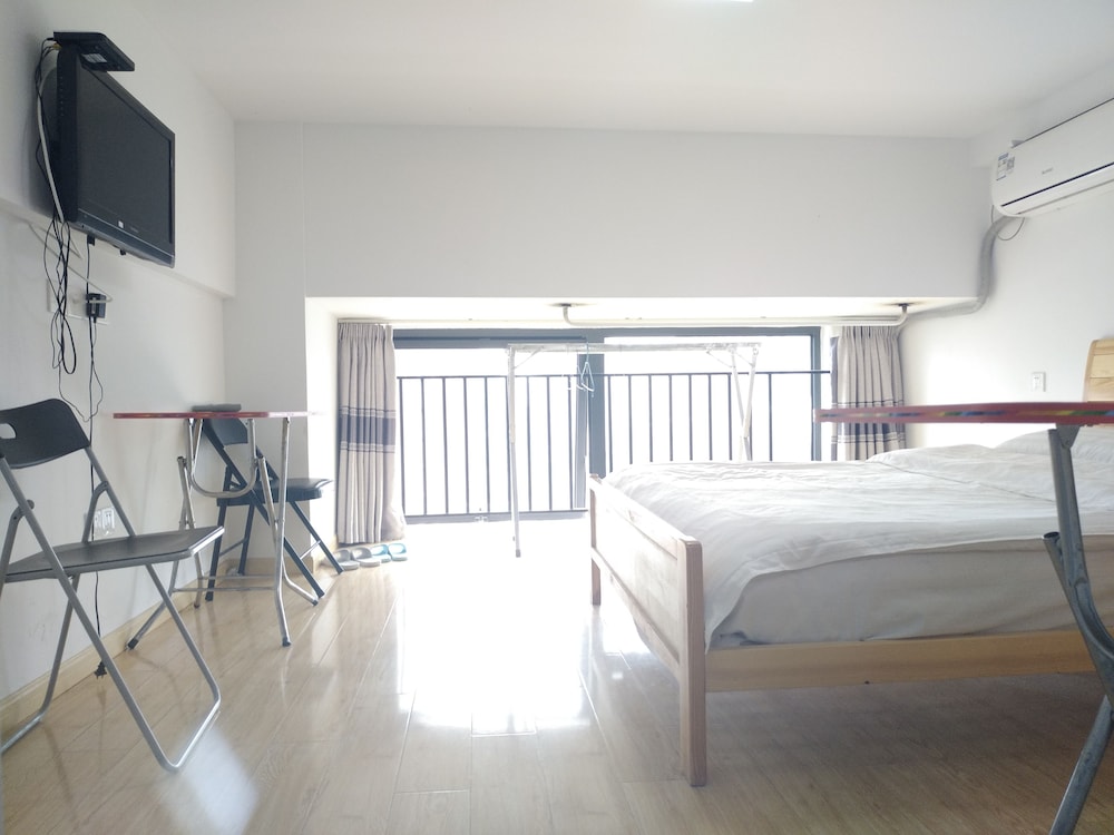 Yunzu Aparthotel (Huanlegu Branch) 19/48