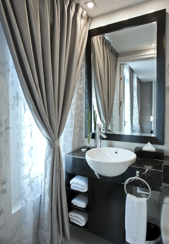 Classy Boutique Hotel 34/35
