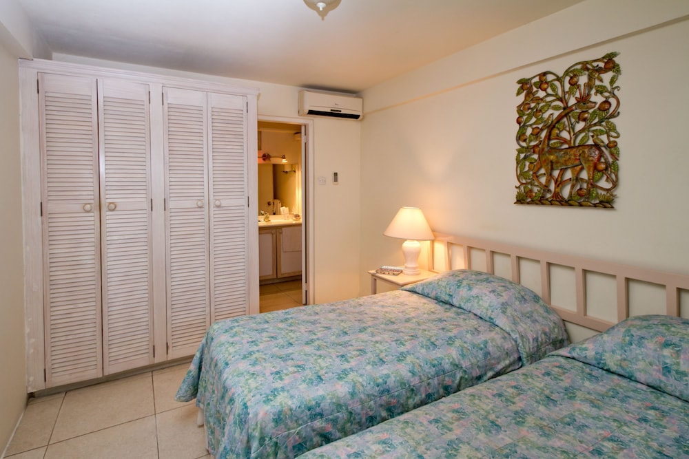MELROSE BEACH APARTMENT 19/50