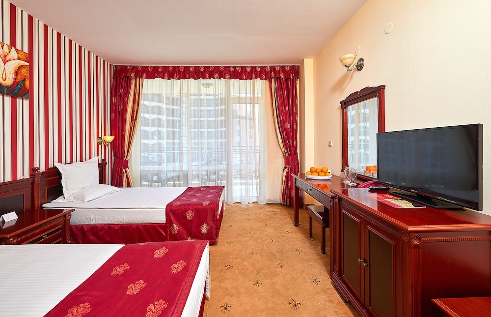 Hotel Karolina 24/60