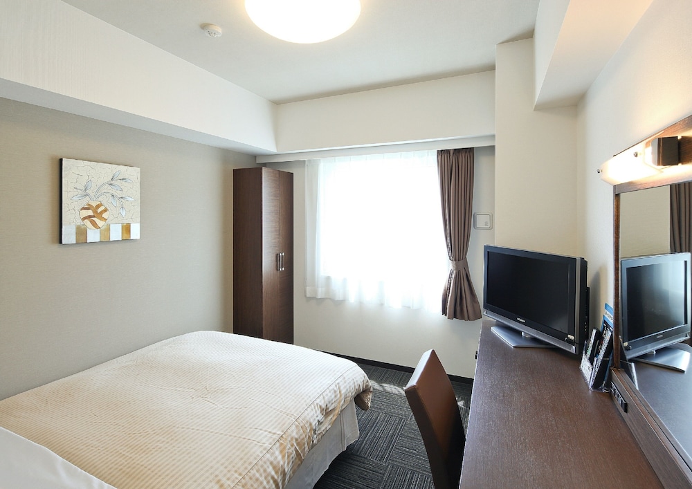 Hotel Route-Inn Komagane Inter 7/39