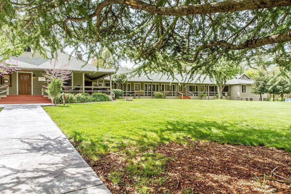 Sierra Sky Ranch 4/57