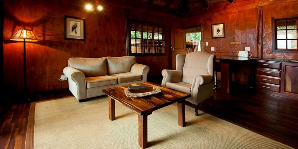 Amafu Forest Lodge 24/50
