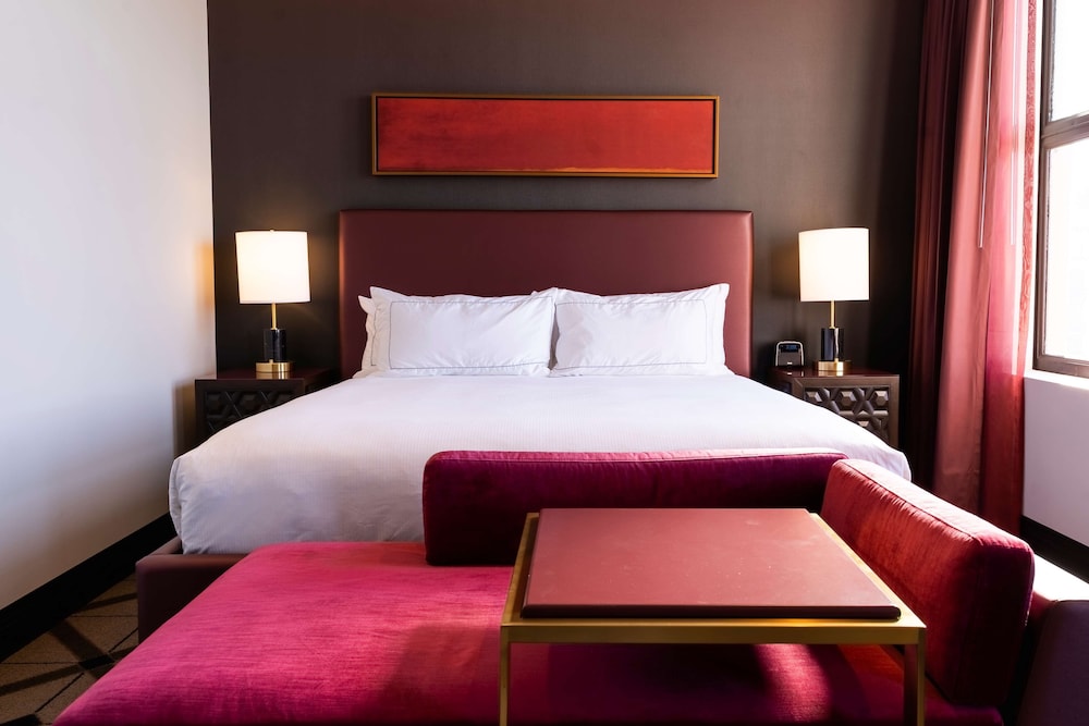 The Exchange Sacramento, Curio Collection by Hilton 12/48