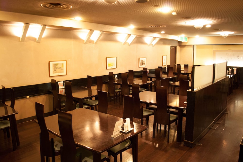 Kochi Sunrise Hotel 38/50