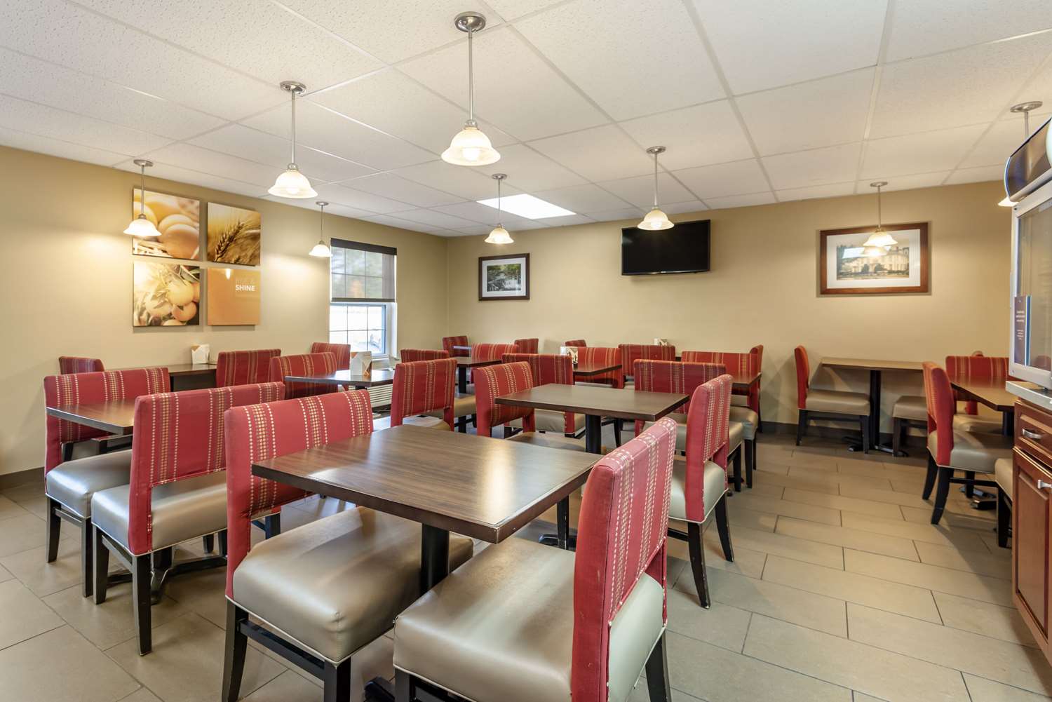 Comfort Inn Augusta Me 11/15