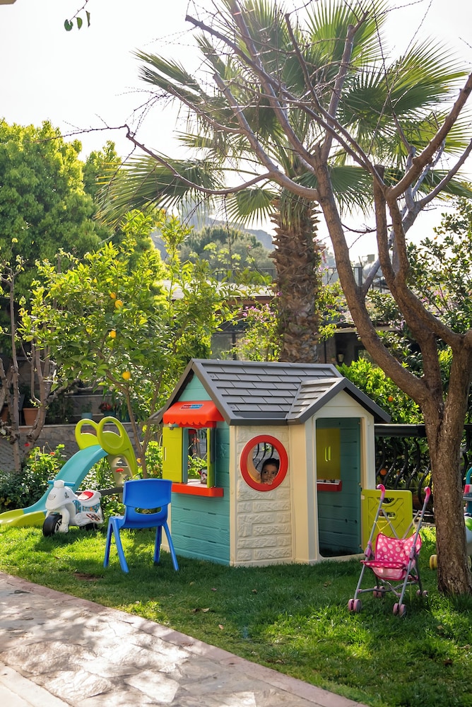 Villa Marine Apart Hotel 40/48