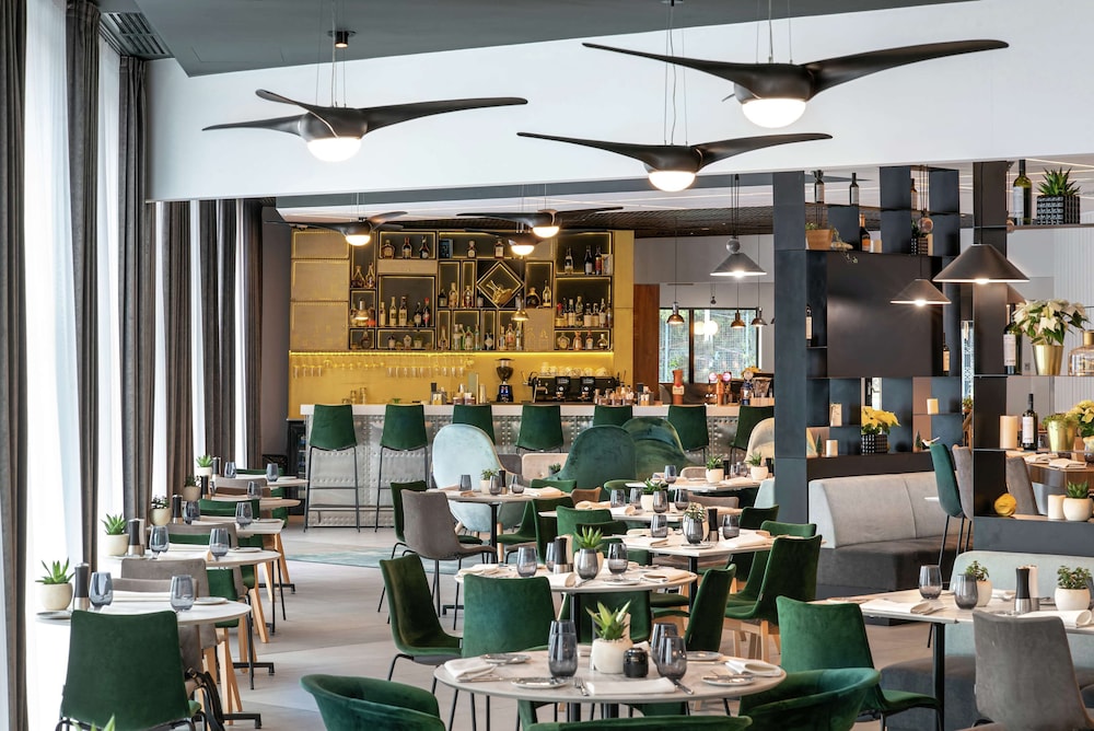 Hilton Garden Inn Bucharest Airport 31/53
