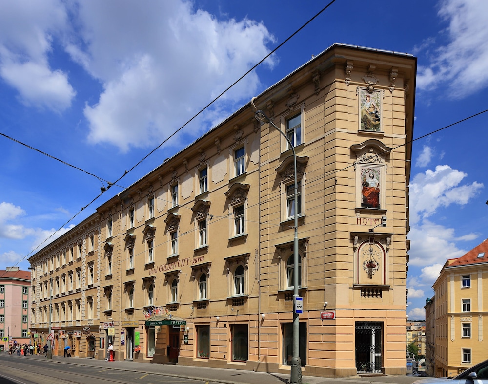 Hotel Golden City Garni 4/55