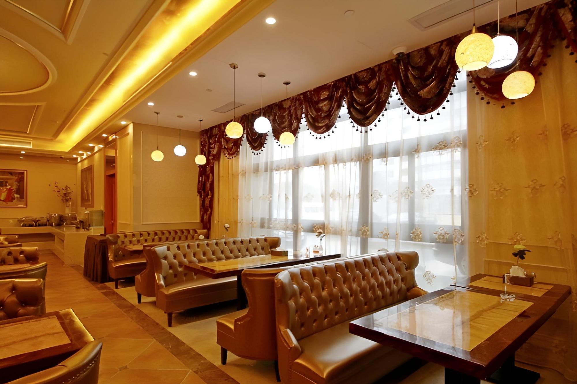 Vienna International Hotel Shanghai Baoshan International Cruise Terminal Pangu 48/62