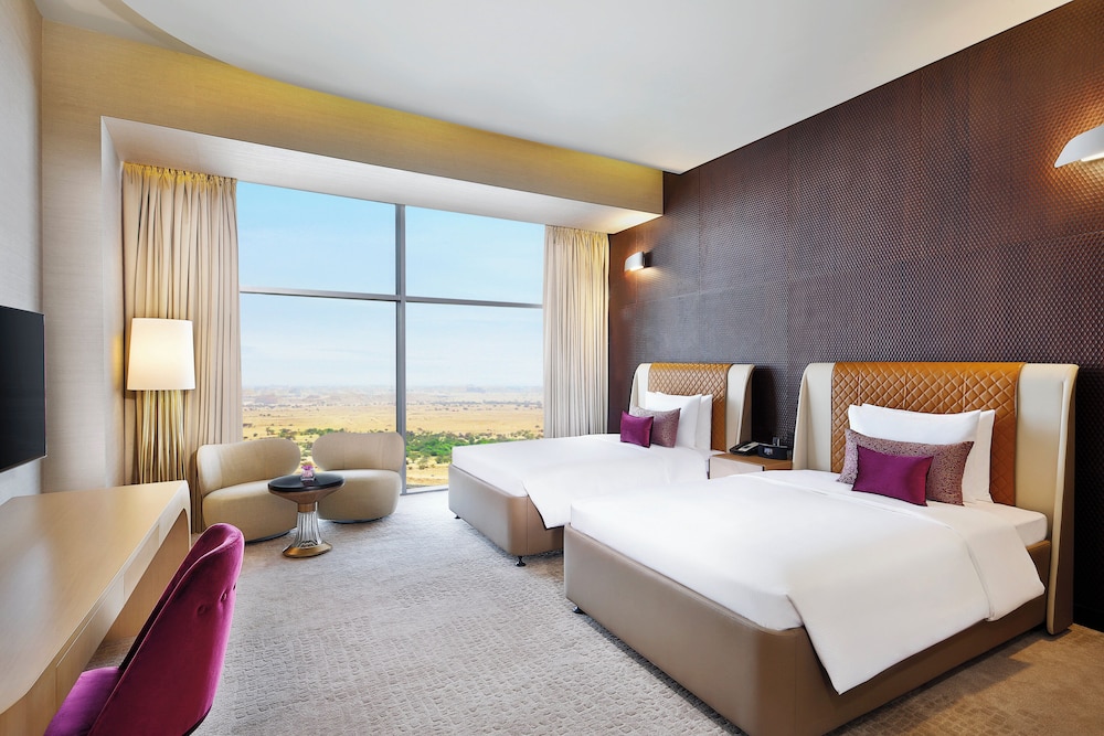 CLARKES HOTEL 14/50
