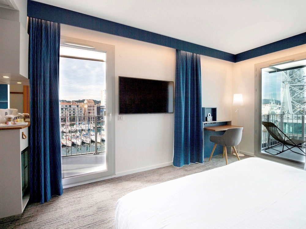 Hotel Mercure Toulon La Seyne-Sur-Mer 9/76
